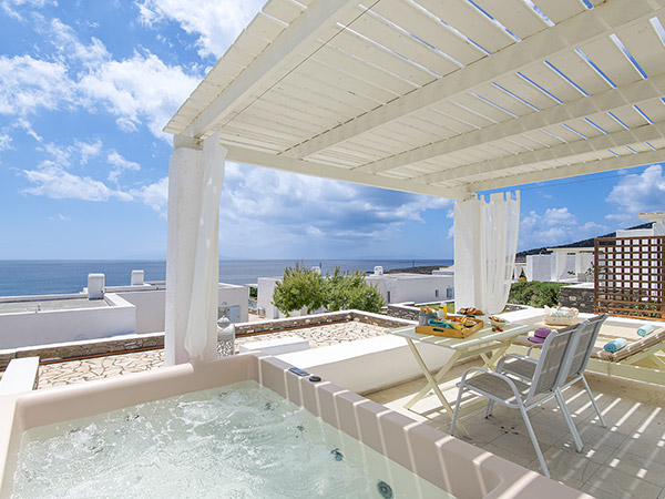 PAROS SEA VIEW APARTMENTS DELUXE DOUBLE 011