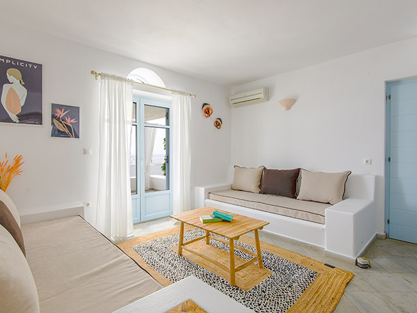 PAROS SEA VIEW APARTMENTS QUADRUPLE FAMILY 003