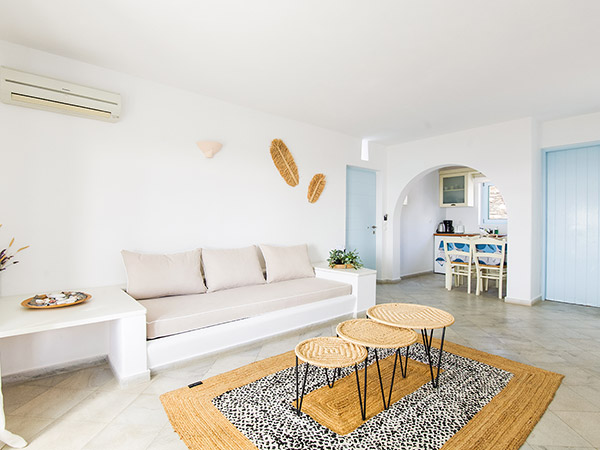 PAROS TRIPLE SEA VIEW APARTMENT 002